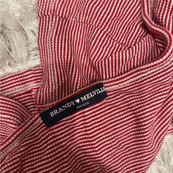 Brandy Melville Halter Top - Picture 4 of 4